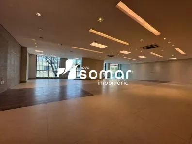 Ponto Comercial para alugar, 600m² no Centro, Divinópolis