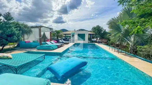 Casa com 3 Quartos à venda, 600m² no Itaipava, Petrópolis