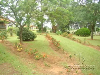 Fazenda/Sítio com 5 Quartos à venda, 900m² no Campininha, Sorocaba