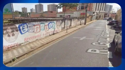 Lote/Terreno com 1 Quarto à venda, 10m² no Centro, Uberaba