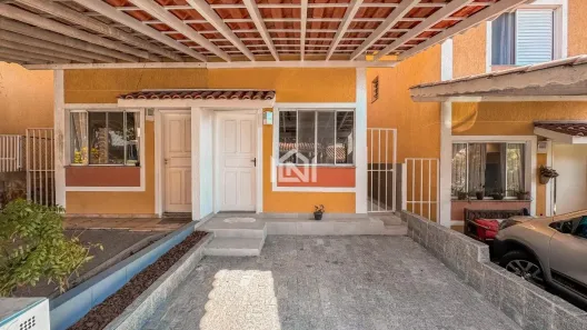 Casa de Condomínio com 2 Quartos para alugar, 80m² no Granja Viana, Cotia