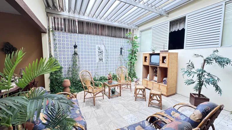 Casa com 3 quartos — São José, Belo Horizonte