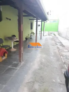 Casa com 2 Quartos à venda, 90m² no Heliópolis, Belo Horizonte