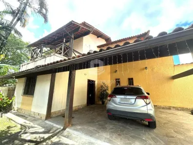 Casa com 4 Quartos à venda, 238m² no Maravista, Niterói
