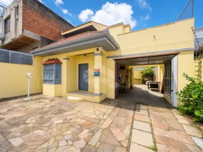 Casa com 3 Quartos para alugar, 176m² no Santana, Porto Alegre