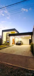 Casa de Condomínio com 3 Quartos à venda, 400m² no , Brasília