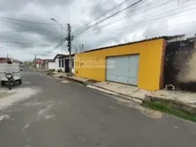 Casa com 3 Quartos à venda, 200m² no Itararé, Teresina