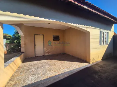 Casa com 2 Quartos à venda, 105m² no Vila Operária, Ourinhos