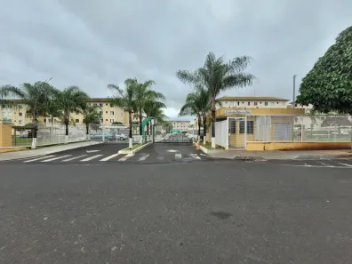 Apartamento com 2 Quartos para alugar, 48m² no Mansour, Uberlândia