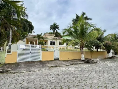 Casa de Condomínio com 3 Quartos à venda, 190m² no Flamengo, Maricá