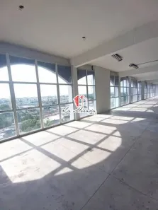 Prédio Comercial para alugar, 1200m² no Chapada, Manaus