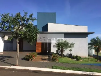 Casa de Condomínio com 4 Quartos à venda, 250m² no Recanto do Salto, Londrina