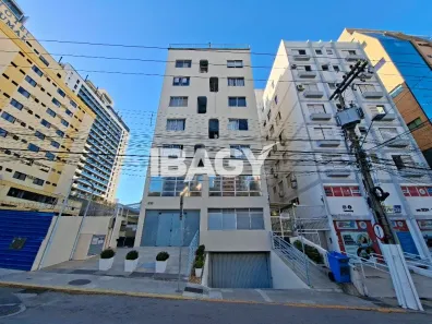 Apartamento com 1 Quarto para alugar, 28m² no Centro, Florianópolis