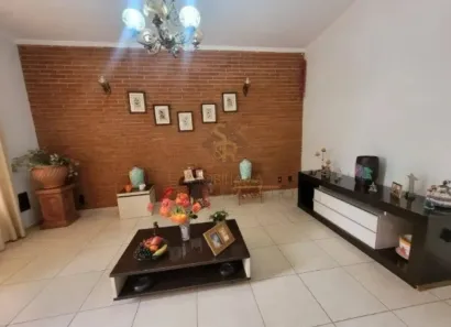Casa com 4 Quartos à venda, 229m² no Sumarezinho, Ribeirão Preto
