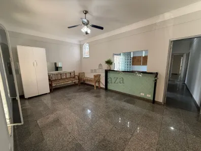 Casa com 3 Quartos à venda, 240m² no Jardim Bela Vista, São José dos Campos