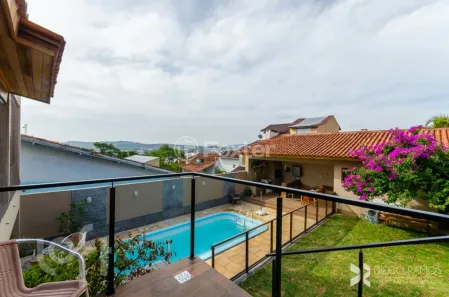 Casa com 3 Quartos à venda, 350m² no Espírito Santo, Porto Alegre