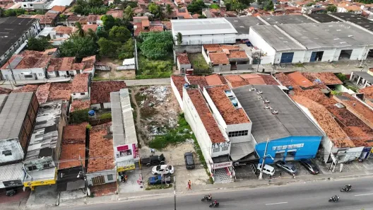 Lote/Terreno para alugar, 633m² no Igapó, Natal