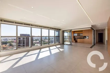Apartamento com 3 Quartos para alugar, 220m² no Nova Campinas, Campinas