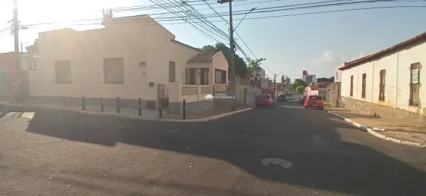 Casa com 3 Quartos à venda, 393m² no Centro, Teresina