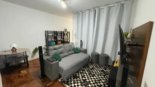 Apartamento com 2 Quartos à venda, 54m² no São João, Porto Alegre