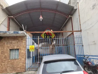 Galpão/Depósito/Armazém à venda, 230m² no Centro, Taubaté