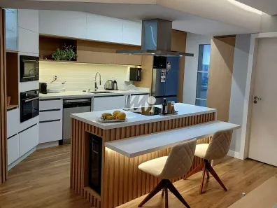 Apartamento com 3 Quartos à venda, 120m² no Centro, Florianópolis