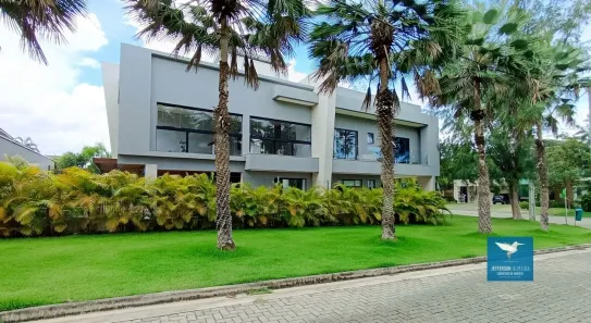 Casa com 3 Quartos à venda, 420m² no Pires Façanha, Eusébio