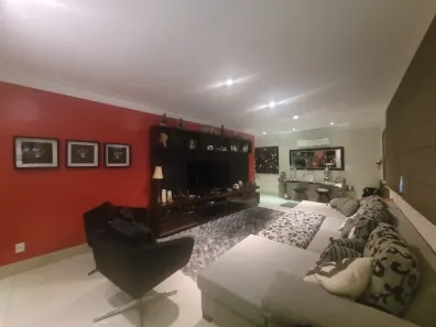 Casa com 3 Quartos à venda, 180m² no Jardim Leonor Mendes de Barros, São Paulo