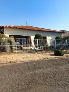 Casa com 3 Quartos à venda, 180m² no Jardim Paulista, Garça