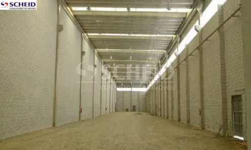 Galpão/Depósito/Armazém para alugar, 2600m² no Vila Menck, Osasco