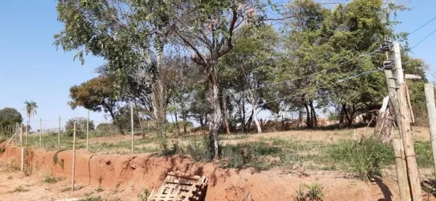 Lote/Terreno à venda, 1500m² no Chácaras Cornélia, Bauru