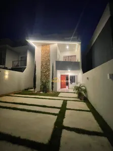 Casa com 4 Quartos à venda, 210m² no Colinas, Rio das Ostras