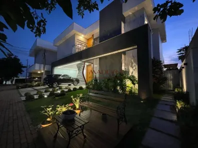 Casa com 4 Quartos à venda, 358m² no Chácaras Aeroporto, Maringá