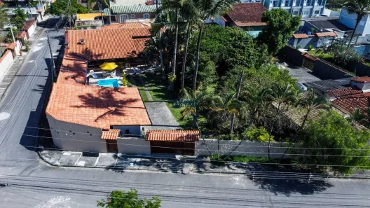 Casa com 4 Quartos à venda, 357m² no Praia das Palmeiras, Caraguatatuba