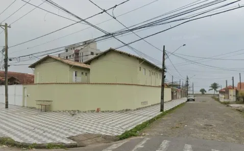 Casa de Condomínio com 2 Quartos à venda, 72m² no Plataforma, Mongaguá