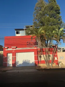 Imóvel Comercial com 2 Quartos à venda, 700m² no São Jorge, Uberlândia