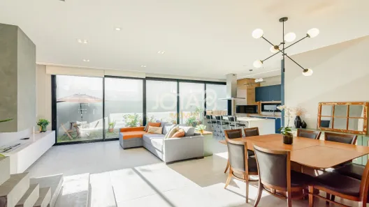 Casa de Condomínio com 3 Quartos à venda, 238m² no Campo Comprido, Curitiba