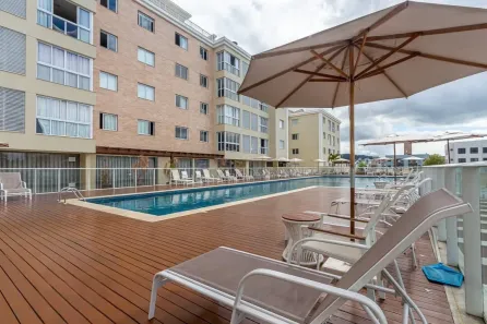 Apartamento com 3 Quartos para alugar, 85m² no Nações, Balneário Camboriú