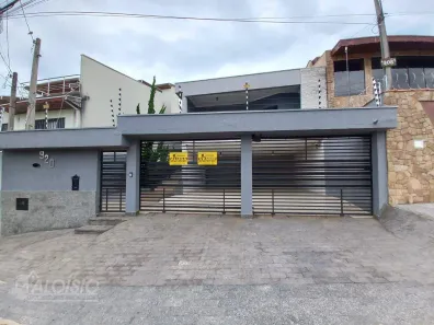 Casa com 3 Quartos à venda, 210m² no Campos Elíseos, Taubaté