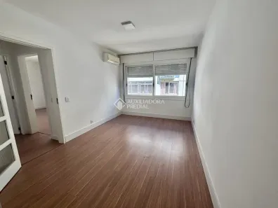 Apartamento com 2 Quartos à venda, 70m² no Santa Cecília, Porto Alegre