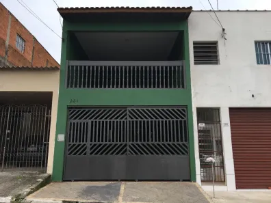 Sobrado com 3 Quartos à venda, 180m² no Vila Colorado, Suzano