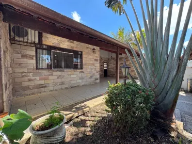 Casa com 3 Quartos à venda, 174m² no Centro, Águas de São Pedro