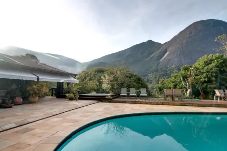 Casa com 5 Quartos à venda, 500m² no Araras, Petrópolis