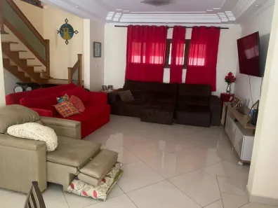Casa com 4 Quartos para alugar, 332m² no Jardim Terras de São João, Jacareí