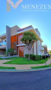 Sobrado com 3 Quartos à venda, 325m² no Villa São Vicente, Franca