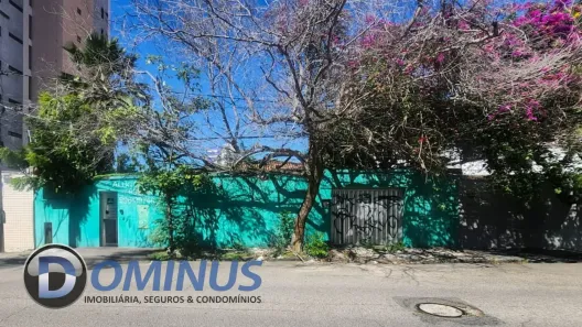 Casa com 4 Quartos para alugar, 200m² no Dionisio Torres, Fortaleza