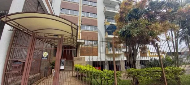 Apartamento com 3 Quartos para alugar, 125m² no Jardim Lindóia, Porto Alegre