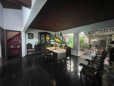 Casa com 5 Quartos à venda, 465m² no Laranjal, Volta Redonda