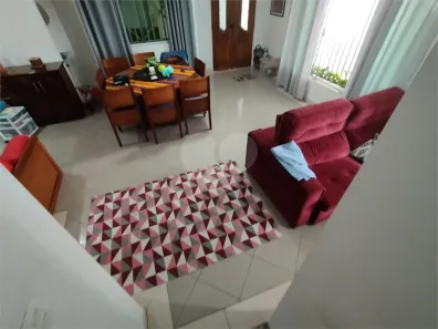 Casa com 5 Quartos à venda, 262m² no Vila Paulicéia, São Paulo
