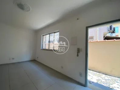 Casa com 2 Quartos para alugar, 81m² no Vila Belmiro, Santos